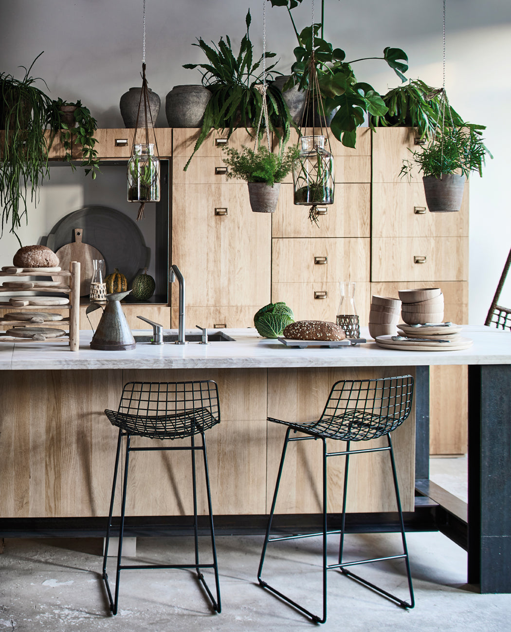Wire Bar Stool Black — The Hampton Home Shop